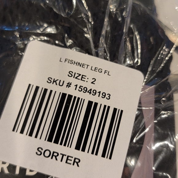 TORRID Premium Leggings Fishnet Size 2 - Picture 8 of 10